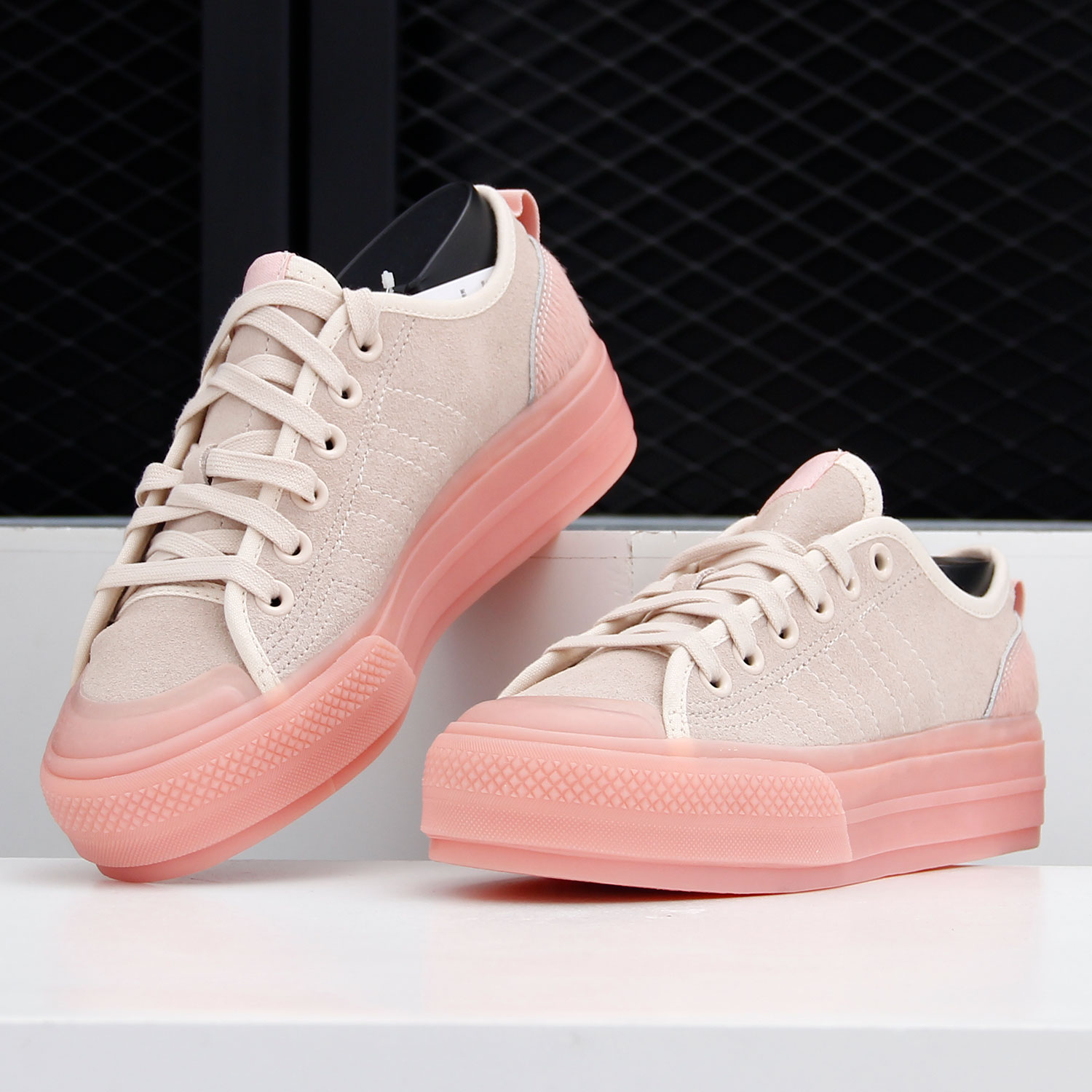 Scarpe casual sportive NIZZA d - Adidas Shoes Gazelle recensione e prezzo
