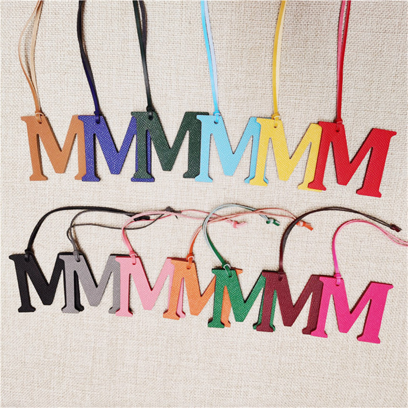 XMESSUN Nuovo Ciondolo con Let - Monogram Keychain Leather recensione e prezzo